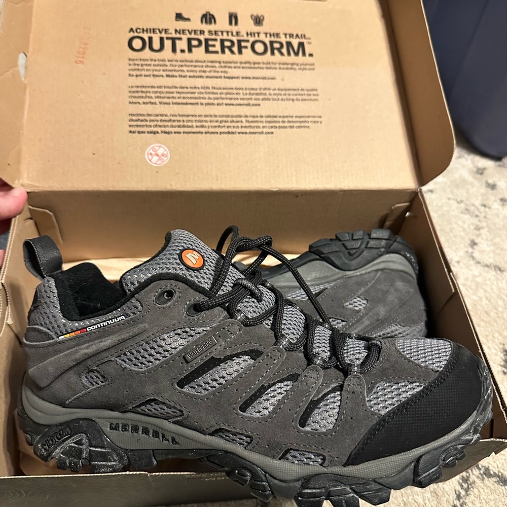 Merrell Men's Gray Hiking Shoes